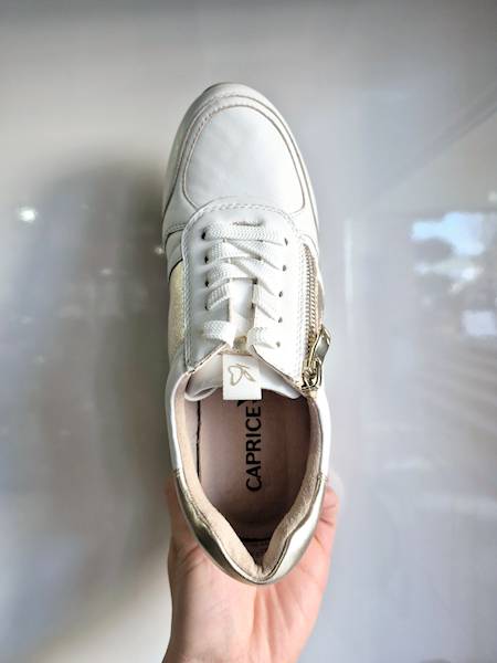 Caprice Sneakers 23300 biały r41