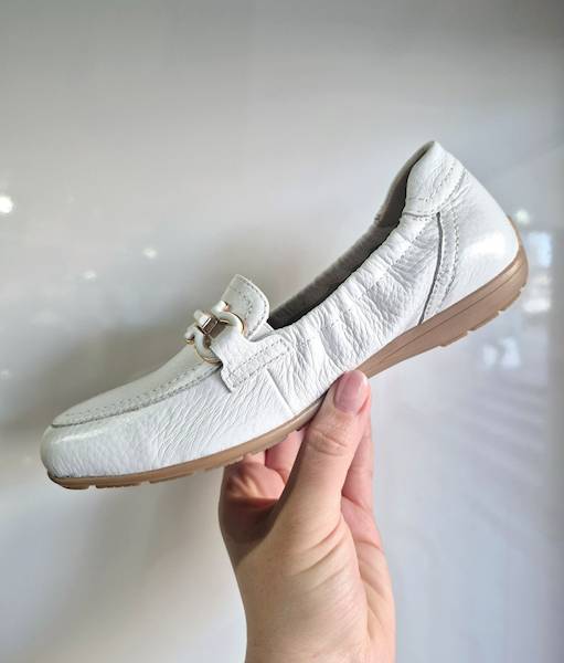 Caprice Mokasyn 24654 biały r37