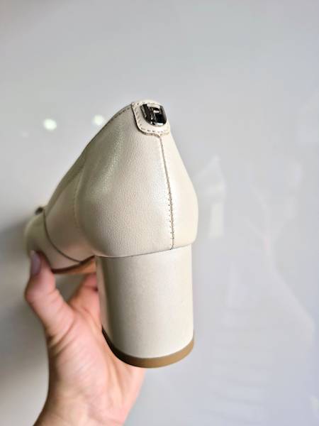 Pulso Czółenka AF-1497 perła r36