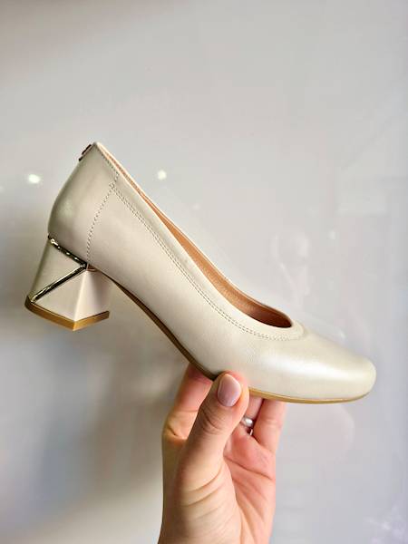 Pulso Czółenka 1431 perła r40