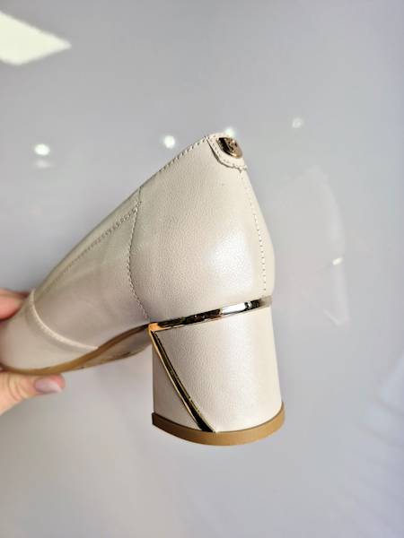 Pulso Czółenka 1431 perła r40