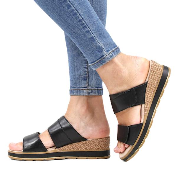 Caprice Klapki 27250 czarny r36