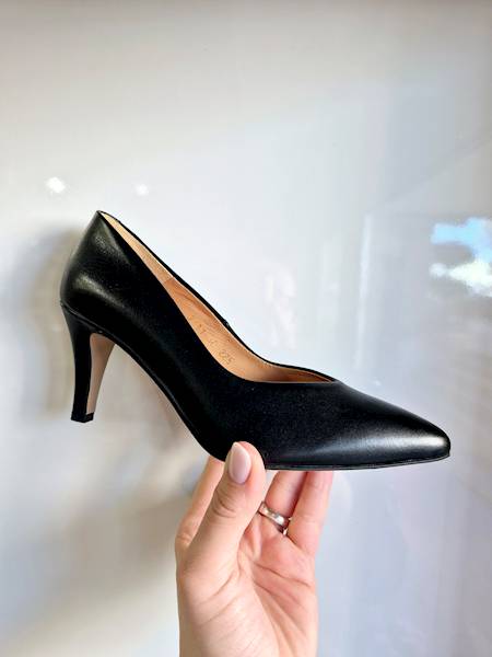 Yolanda Szpilki 2111 czarny r39