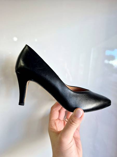 Yolanda Szpilki 2111 czarny r40