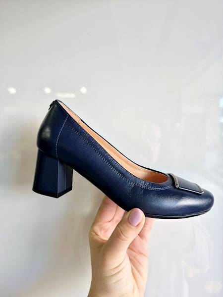 Pulso Czółenka AF-1505 granat r37