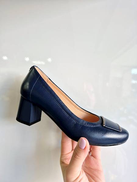 Pulso Czółenka AF-1505 granat r37,5