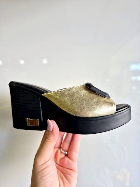 Boccato Klapki 014.Y4123 złoty r36