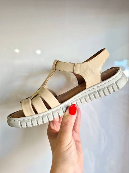 Artiker Sandały 56C0856 beż r38