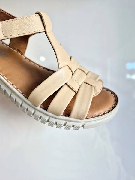 Artiker Sandały 56C0856 beż r41