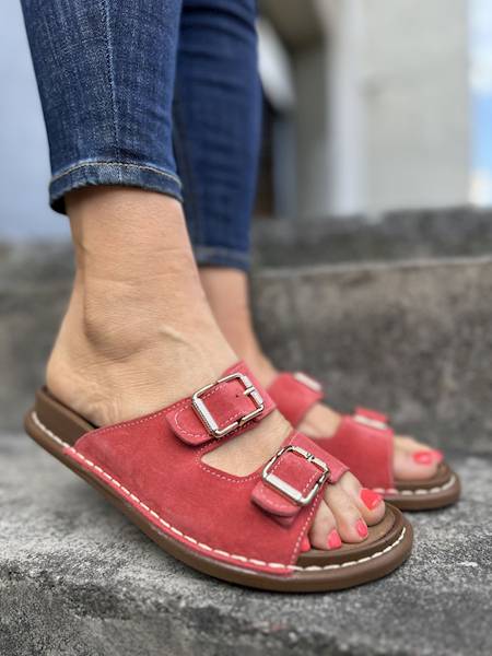 Artiker Klapki 56C0681 czerwony r40