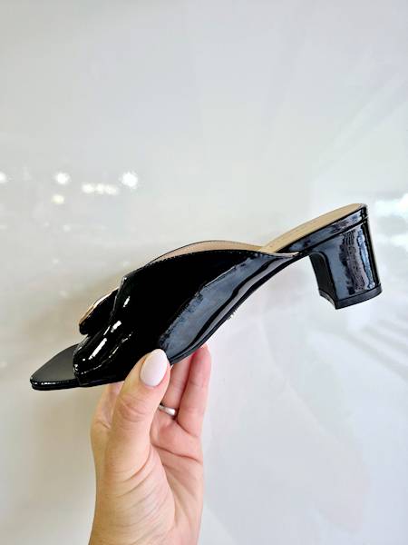 Tuffoni Klapki 2424028 czarny r41