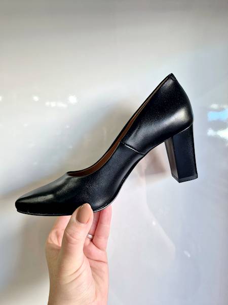 SARA Czółenka 1115 czarny r36