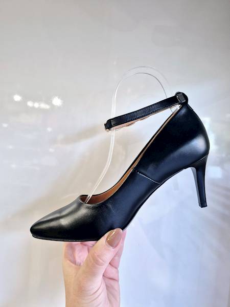 SARA Szpilki 2504 czarny r36