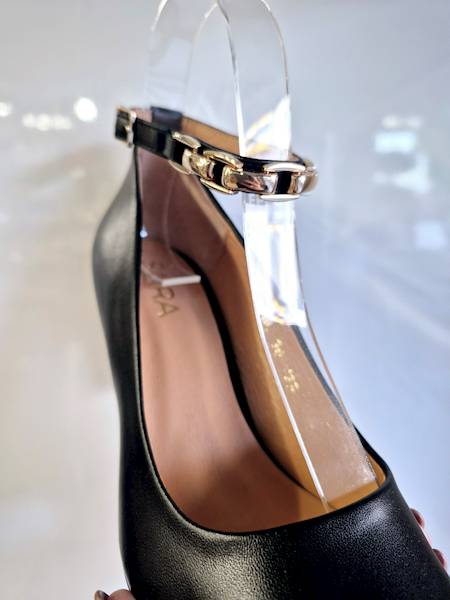 SARA Szpilki 2504 czarny r36