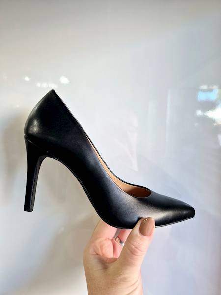 Anis Szpilki 4716 czarny r39