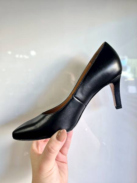 Anis Szpilki 4772 czarny r41