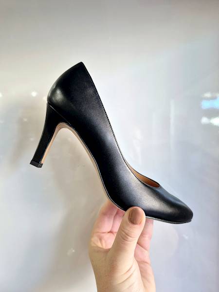 Anis Szpilki 4772 czarny r41