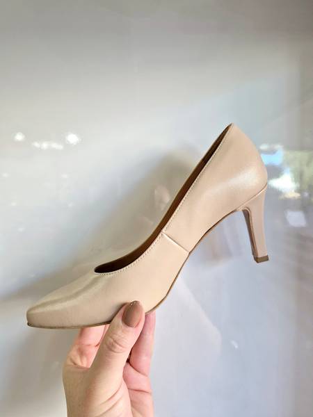 Anis Szpilki 4772 beż r36