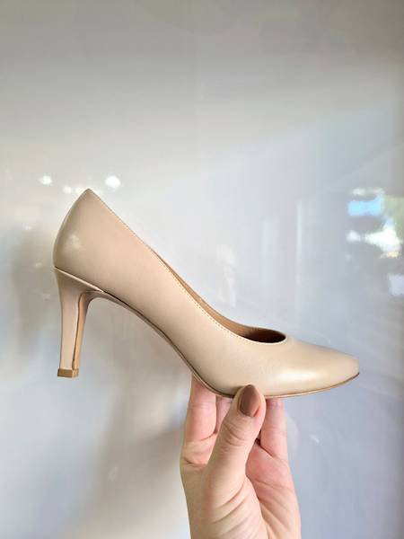 Anis Szpilki 4772 beż r36