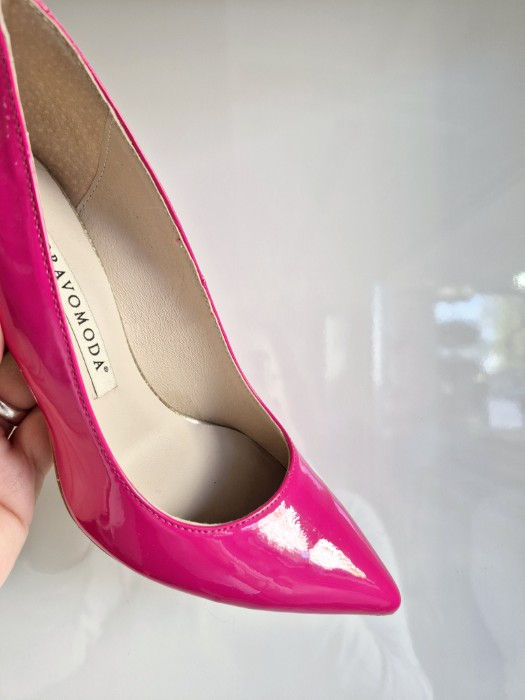 Bravo Moda Szpilki 1679 lakier fuksja r37