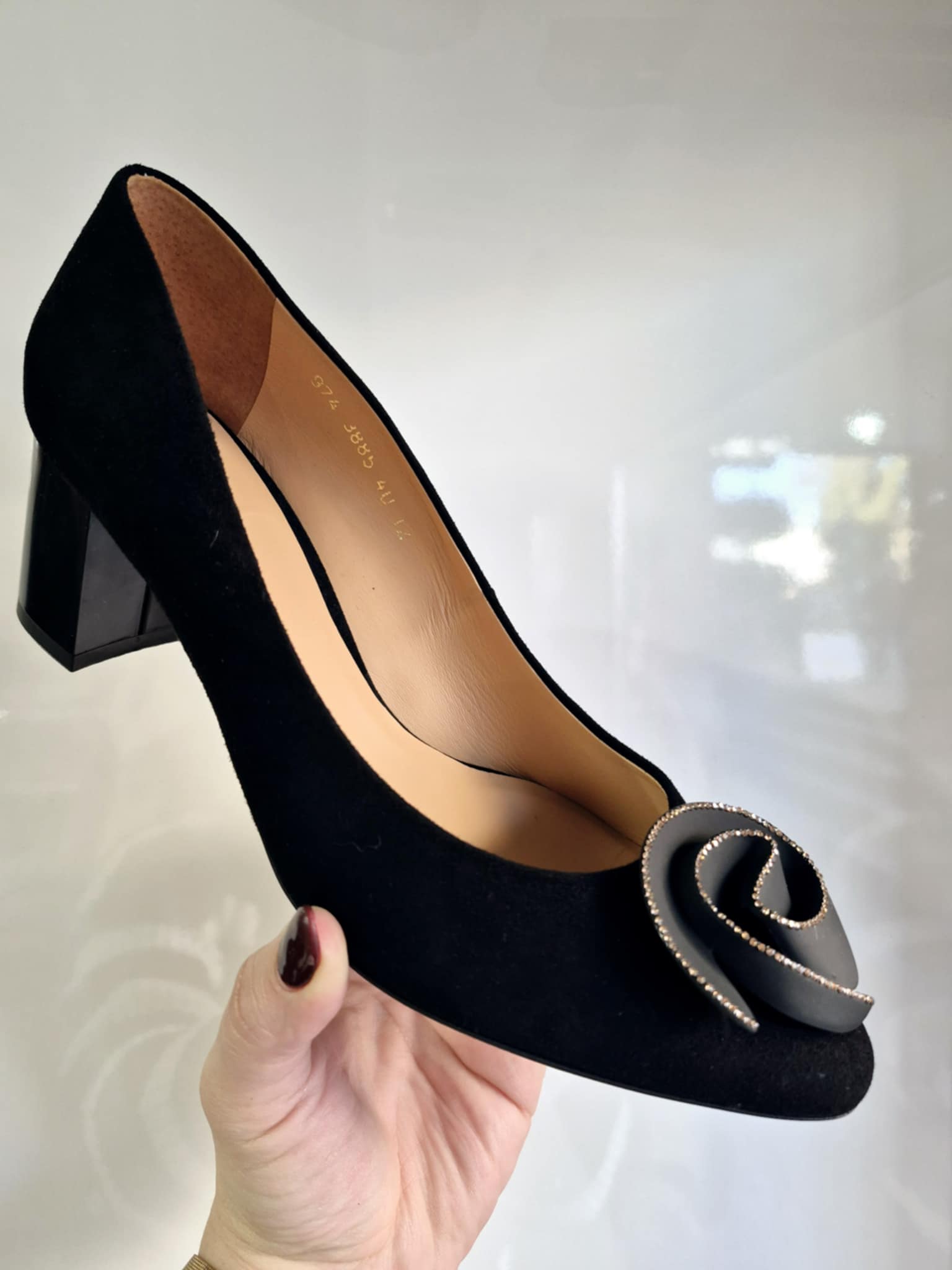 Anis Czółenka 3885 czarny