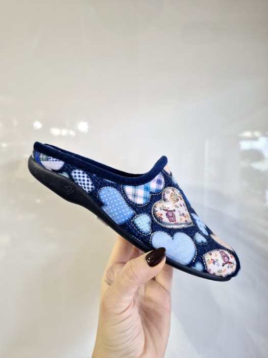 Sanital Kapcie Z30519 serduszka r38