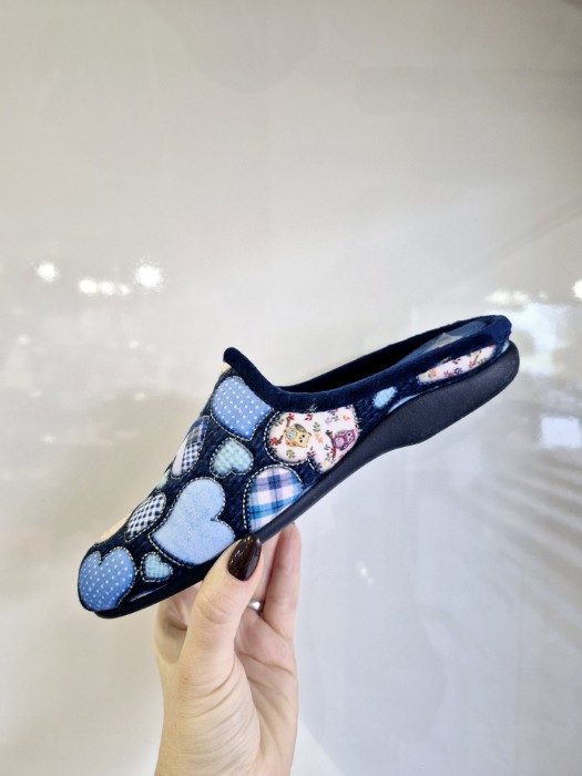 Sanital Kapcie Z30519 serduszka r41