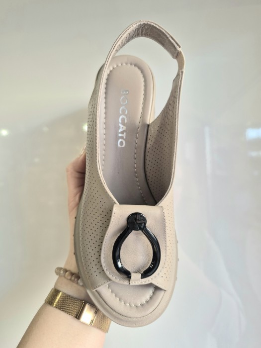 Boccato Sandały 0001-67009 beż r37