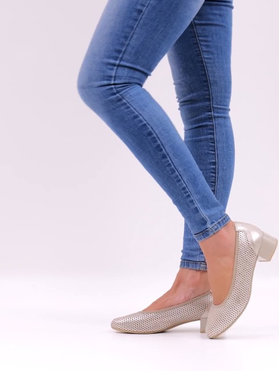 Caprice Czółenka 22501 beż r41