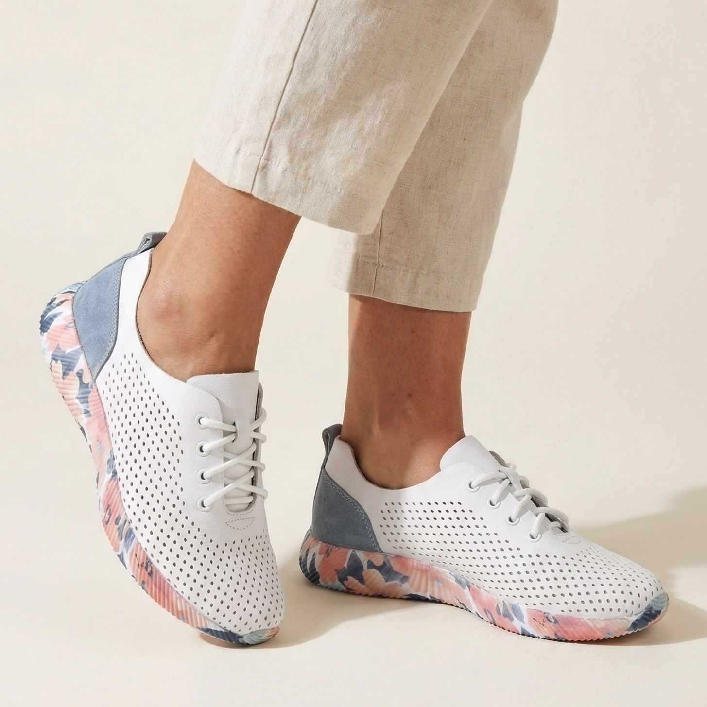 Artiker Sneakersy 58C0586 biały r38