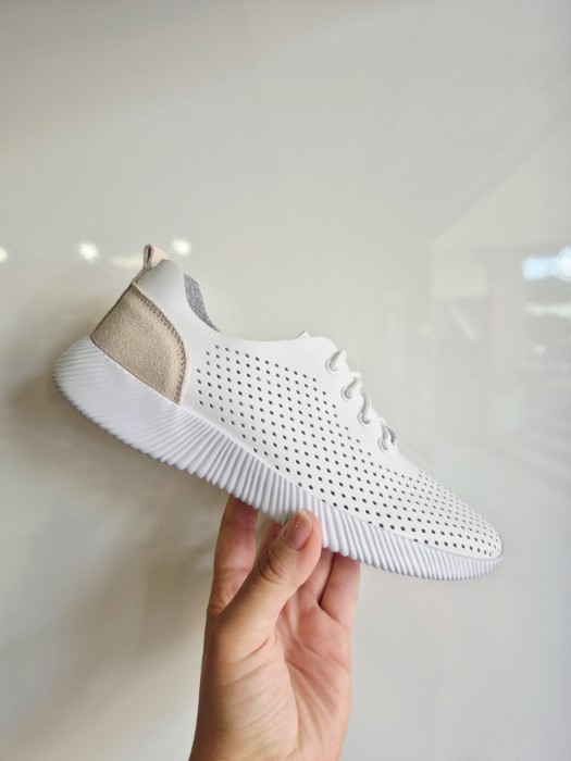 Artiker Sneakersy 58C0152 biały r38