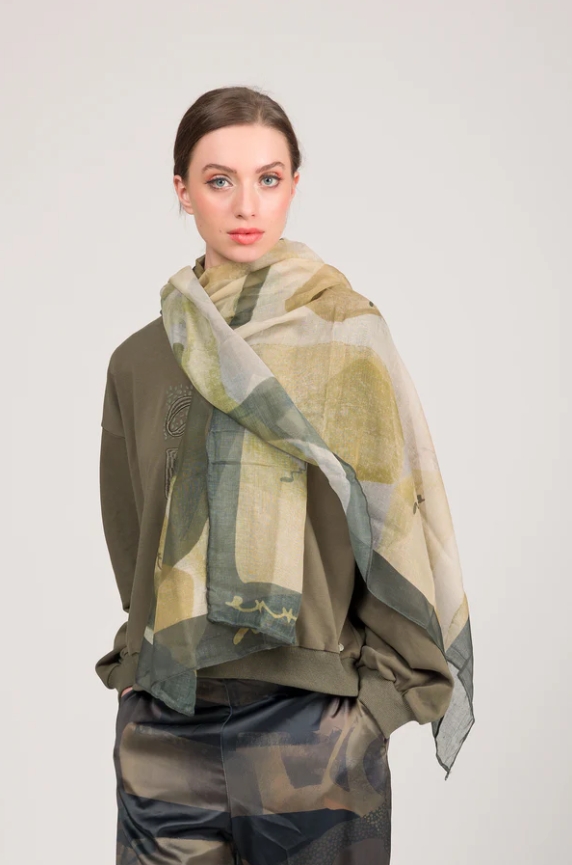Anekke Chusta 42470-041