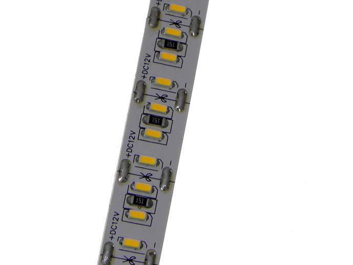 Taśma LED SMD2835 240/m biała dzienna 1m