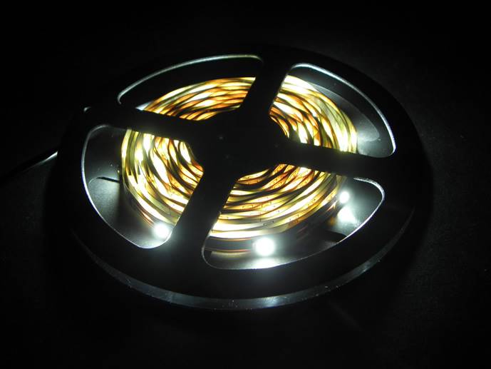 Taśma LED SMD3528 30/m biała zimna 5m