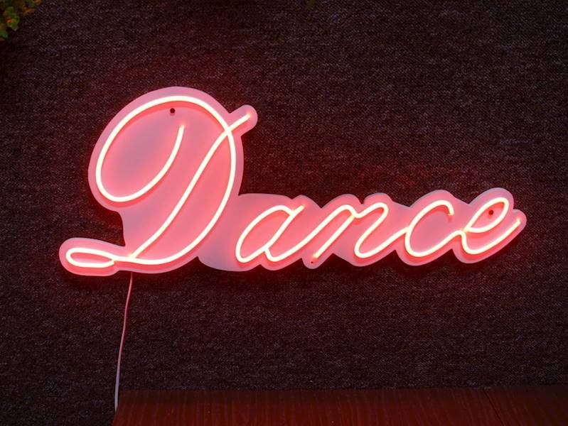 neon Dance 70x28 cm