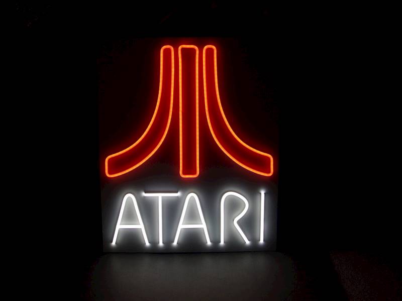 neon ATARI 45x55 cm