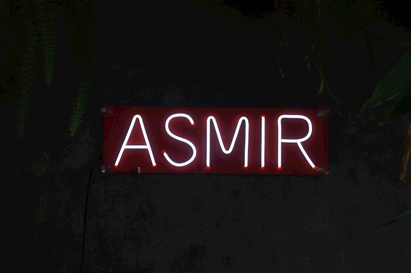neon ASMIR 50x15 cm