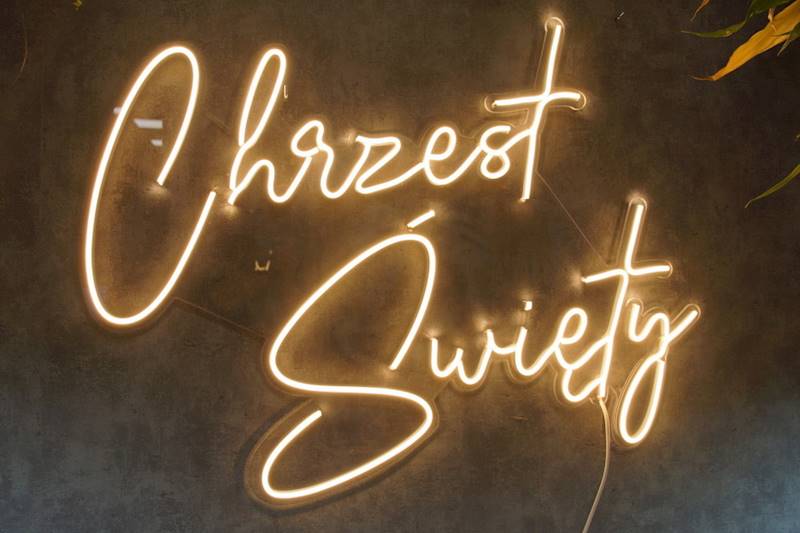 neon Chrzest Święty 80x62 cm 