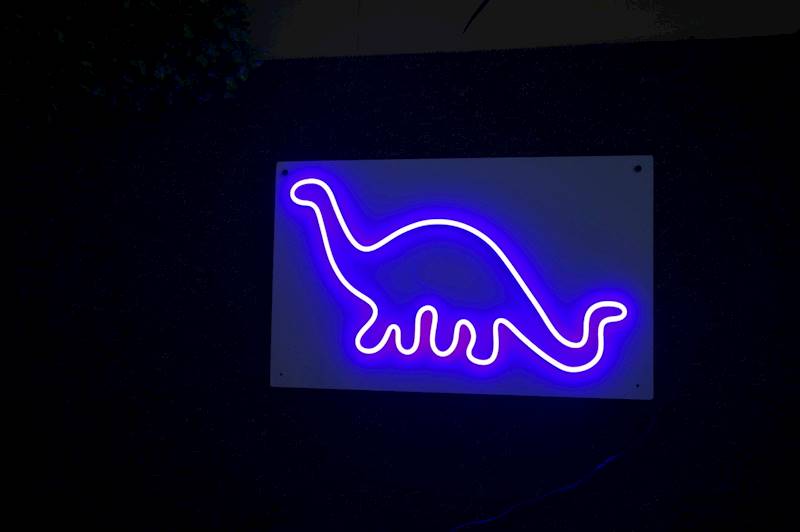 neon Dinozaur duży  29x18cm