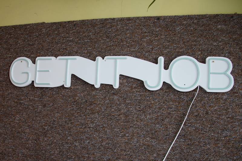 neon Get it job 95x14 cm 