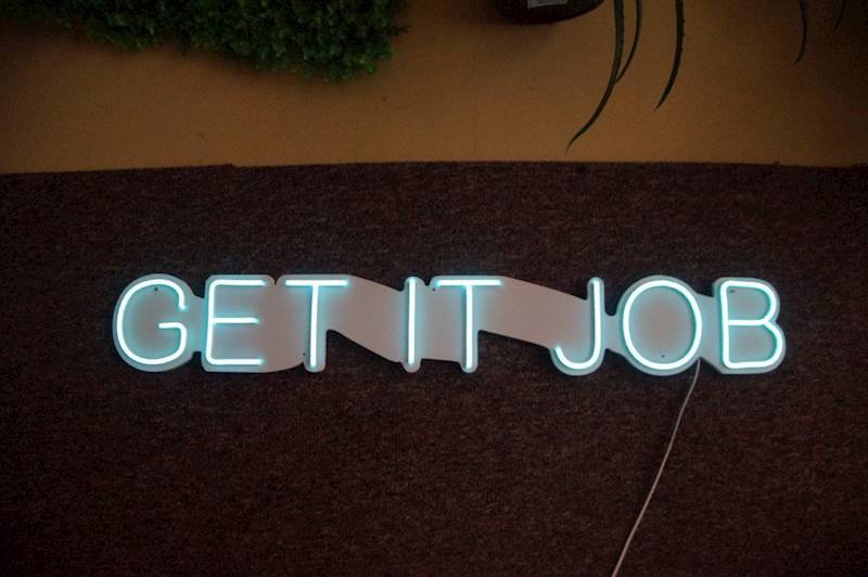 neon Get it job 95x14 cm 