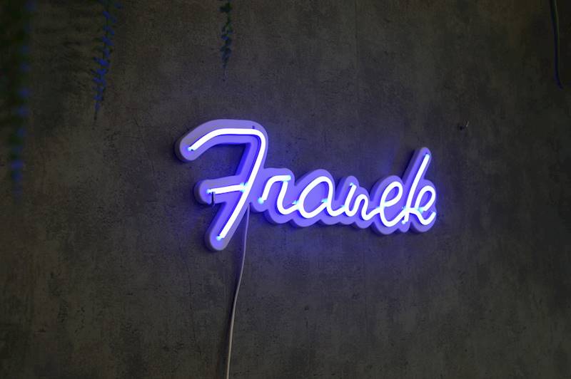 neon Franek 40x14 cm
