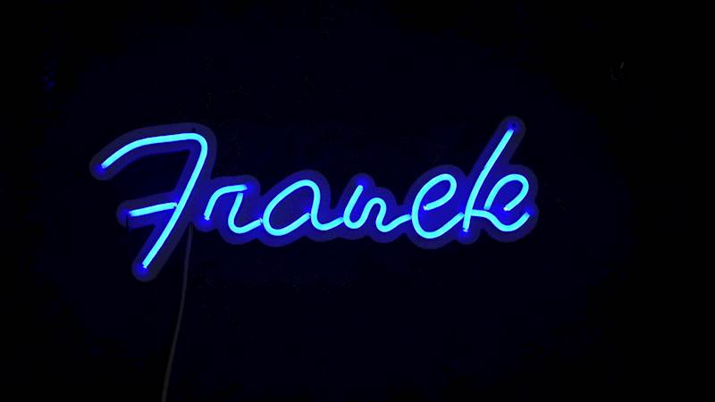 neon Franek 40x14 cm