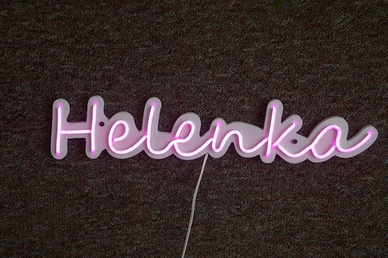neon Helenka  53x11 cm