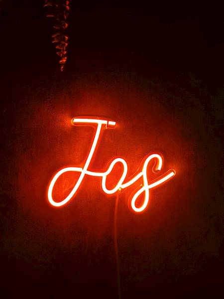 neon Jos 25x18 cm