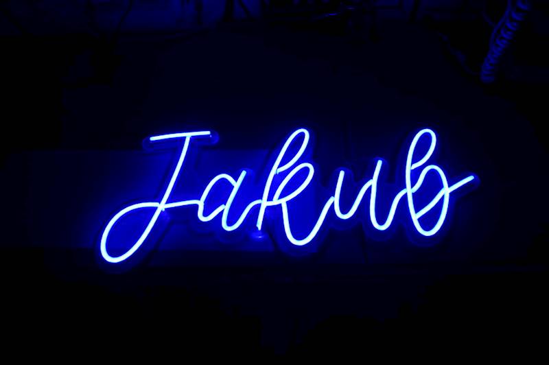 neon Jakub 60x30 cm