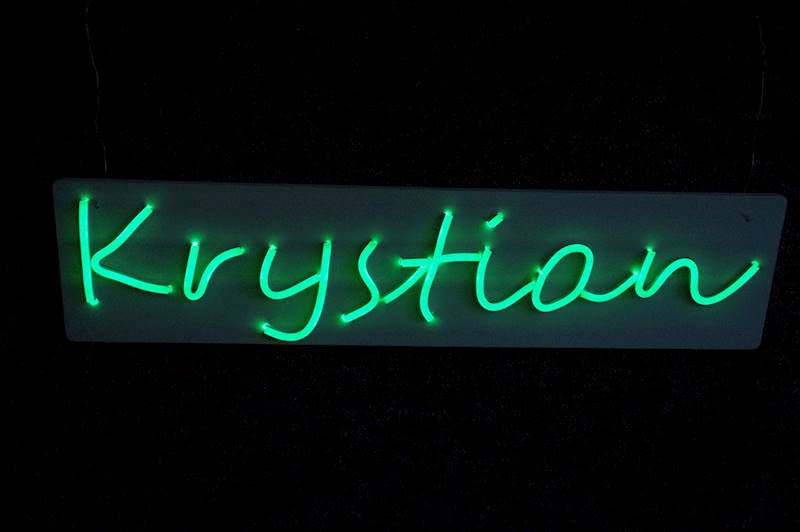 neon Krystian 56x13 cm