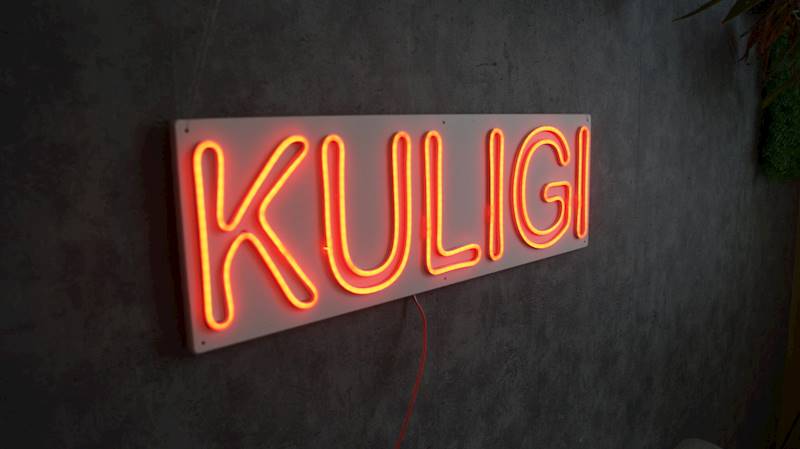 neon zewnętrzny Kuligi 70x22 cm 