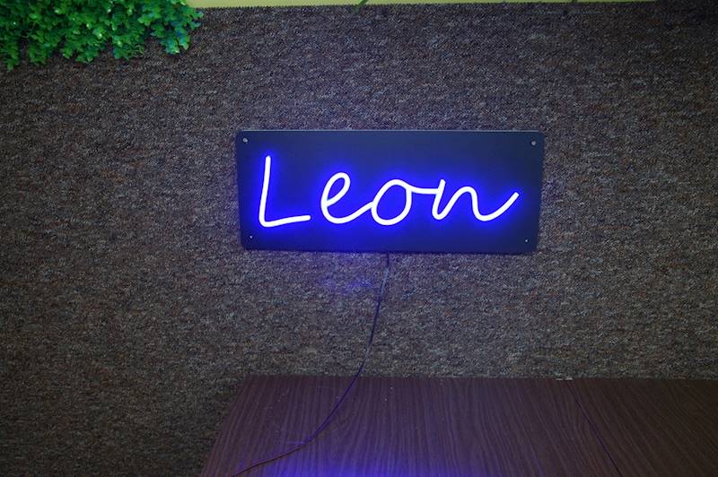 neon Leon 50x20 cm 