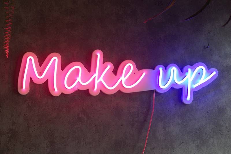 neon Make up 65x18 cm